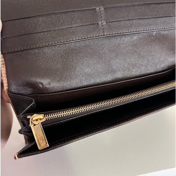 CELINE Long Wallet Macadam - Picture 8 of 13